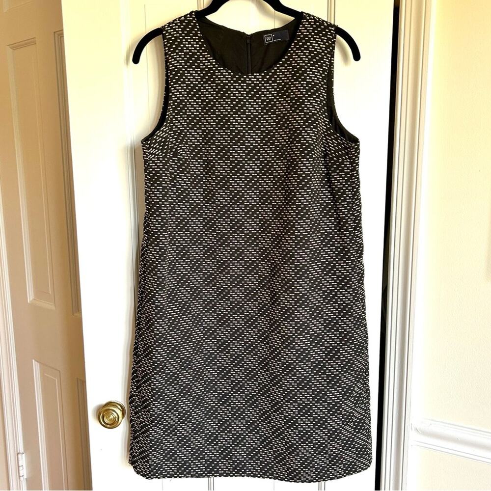 Vintage Y2K GAP A-line black sleeveless dress with white pattern Size Medium
